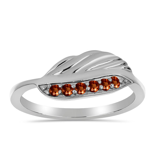 Stříbro 925/1000 - Prsten s Andalusitem - Karátové číslo: 0.23. přibližná hmotnost: 2.82 gramů