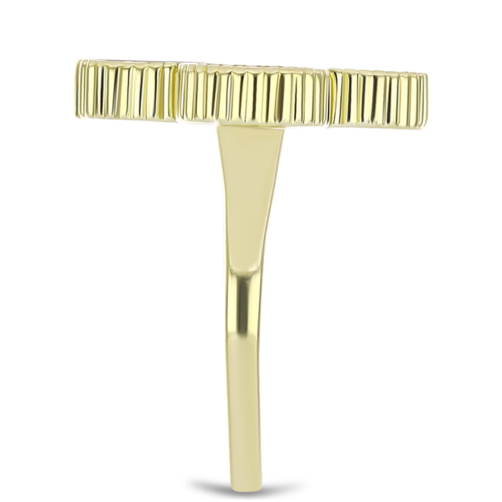 Pozlacené Stříbro 925/1000 - Prsten s Lasturou - Karátové číslo: 3.78. přibližná hmotnost: 5.7 gramů