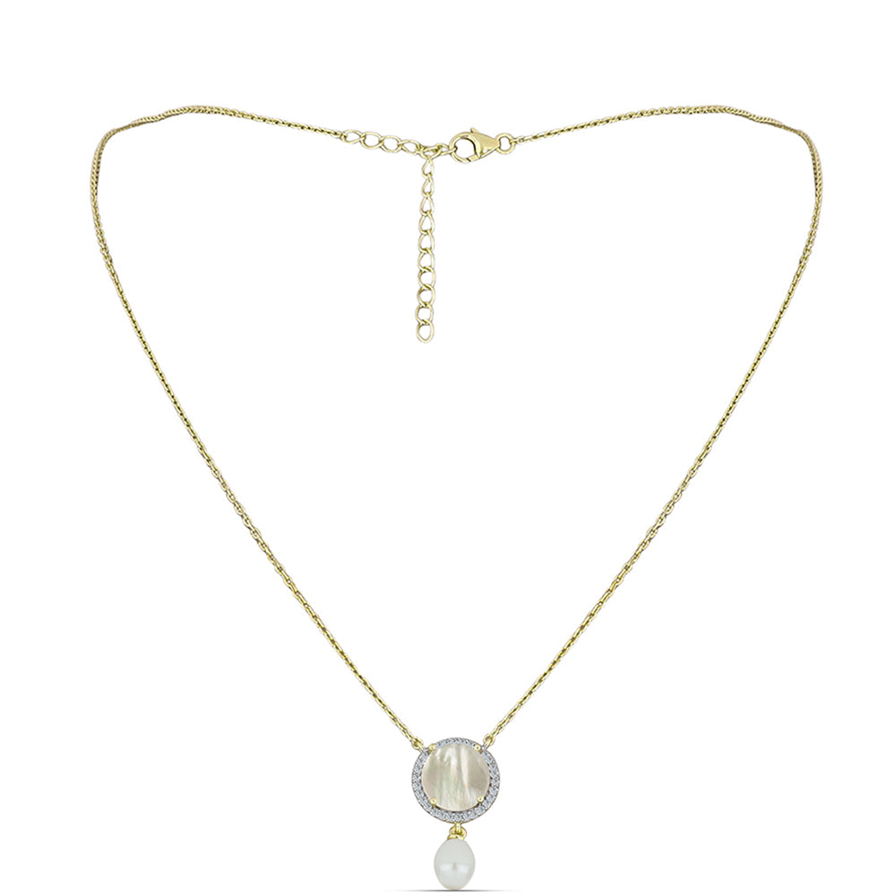 Pozlacené Stříbro 925/1000 - Náhrdelník s Lasturou a Bílou Sladkovodní Perlou - Karátové číslo: 3.82. přibližná hmotnost: 4.17 gramů