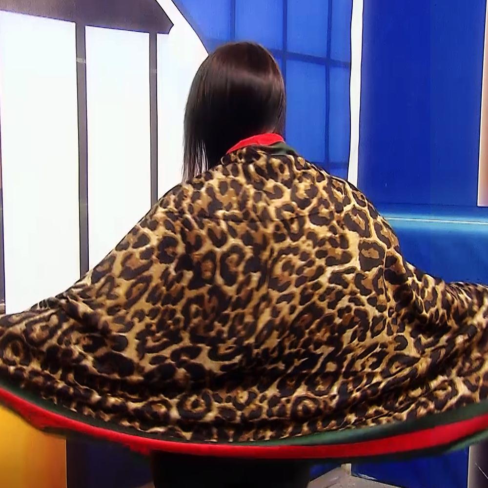 Šála-šátek 90 cm x 180 cm, Leopardí vzor se zelenými a červenými okraji