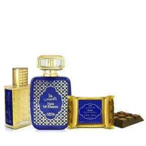 50 ml Eau de Parfum + 20ml Parfémový Olej + 40g Bakhoor Hala Bil Khamis DÁRKOVÉ BALENÍ Dřevitá-Kořeněná-Květinová Vůně pro Muže a Ženy