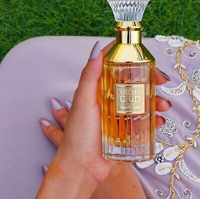 30 ml Eau de Perfume Velvet Oud Pižmová a Oudová vůně pro Muže a Ženy