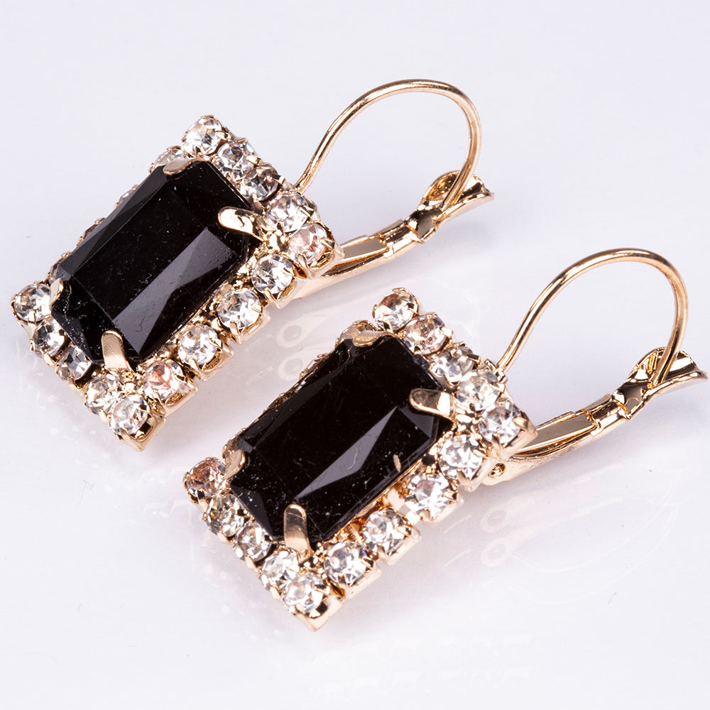 5dílná sada šperků Emporia prémiové kvality ve zlaté barvě v exkluzivní dárkové krabičce s imitací kůže (s hodinkami, náramkem, náhrdelníkem, náušnicemi a prstenem, s černými a bílými krystaly Emporia) 6 