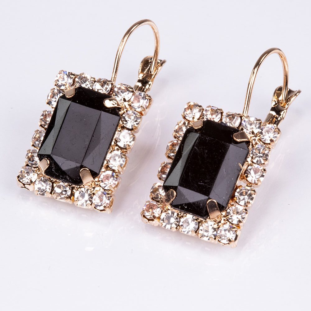 5dílná sada šperků Emporia prémiové kvality ve zlaté barvě v exkluzivní dárkové krabičce s imitací kůže (s hodinkami, náramkem, náhrdelníkem, náušnicemi a prstenem, s černými a bílými krystaly Emporia) 7 