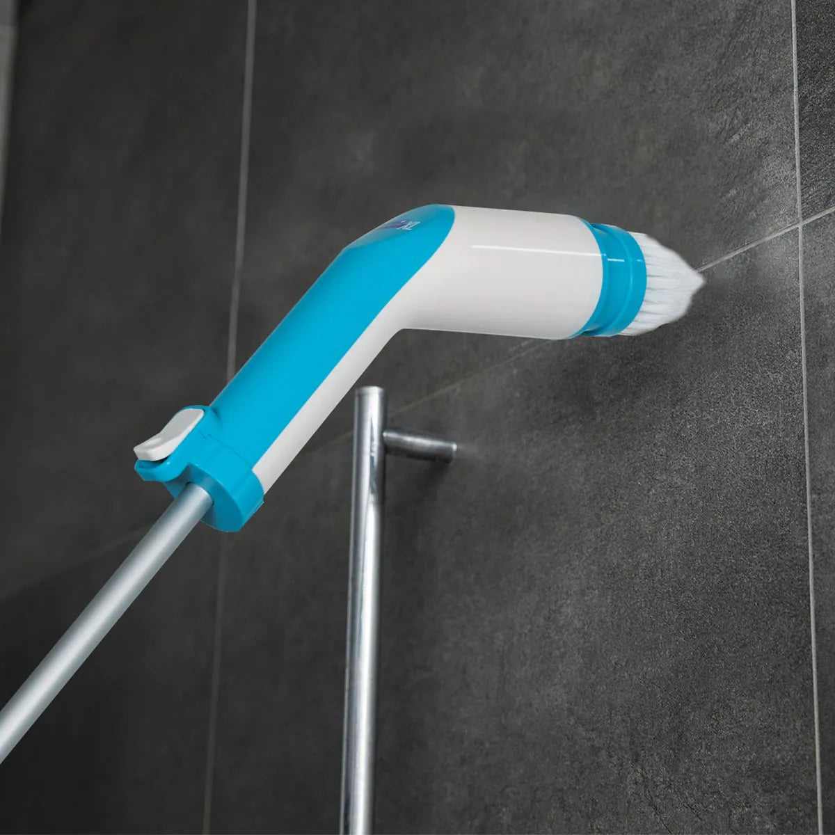 Elektrický čisticí kartáč Scrub Buddi XL se 3 vyměnitelnými hlavicemi 6 