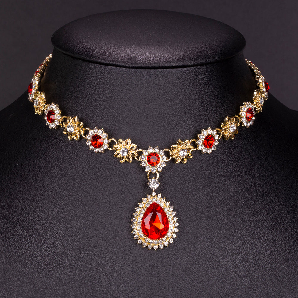 Pozlacená Slitinová Sada s Červeným Emporia® Křišťálem a Bílým Emporia® Křišťálem ( Náhrdelník+Náušnice ) 9 