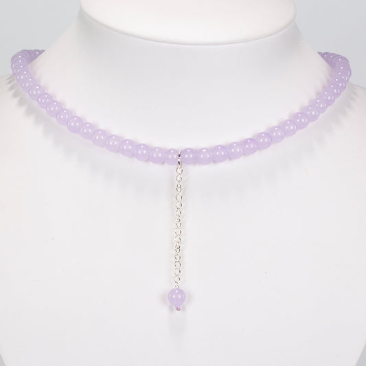 Stříbro 925/1000 - Náhrdelník s jadeitem - Karátové číslo: 70.56. přibližná hmotnost: 8 gramů