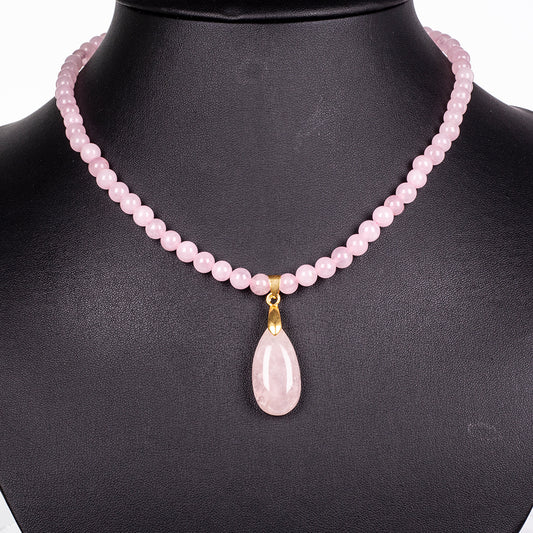 Pozlacená slitina - Náhrdelník s Růženínem - Karátové číslo: 153.19. přibližná hmotnost: 30.64 gramů