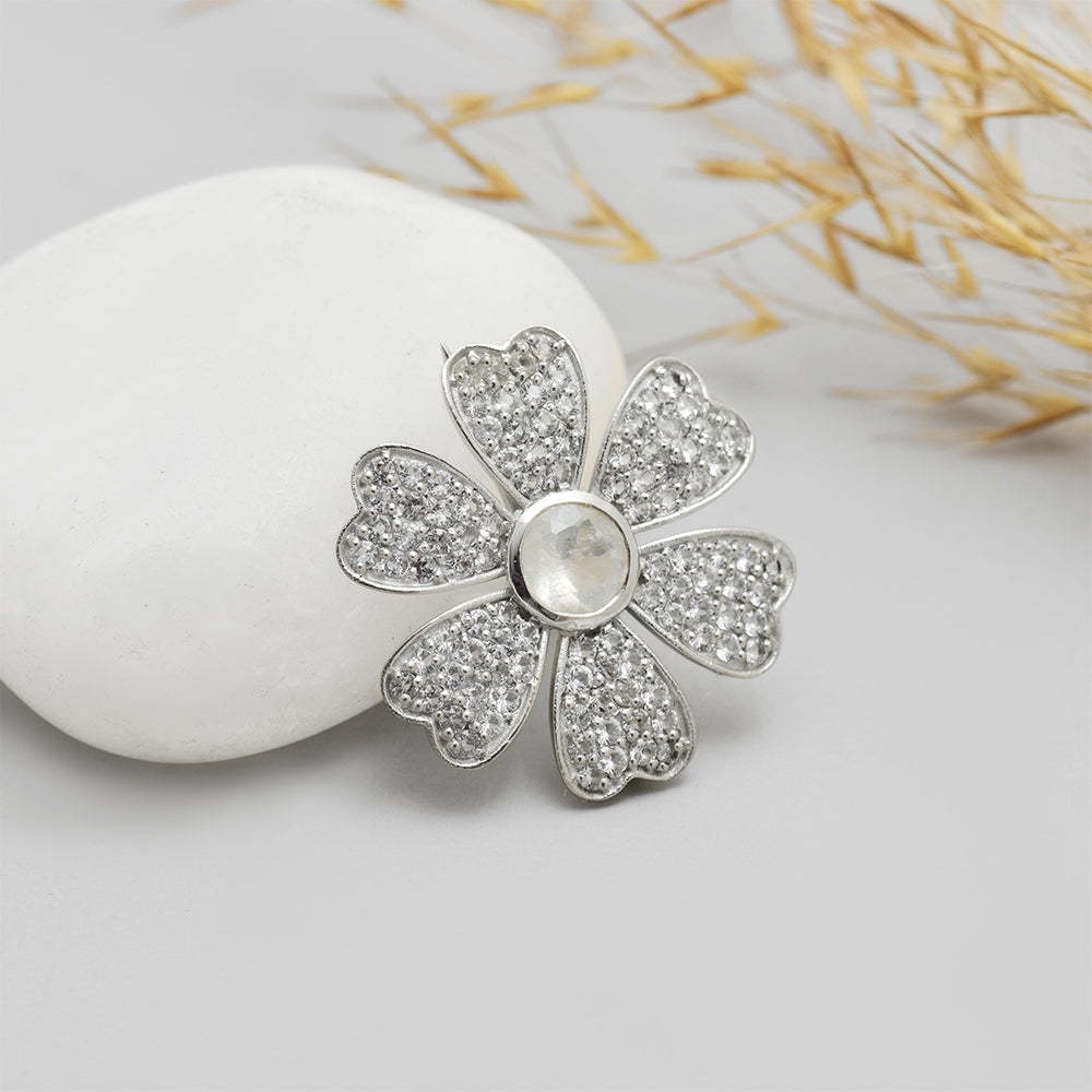 Stříbro 925/1000 - Brož s Duhovým Měsíčním Kamenem a Bílým Topazem - Karátové číslo: 1.88. přibližná hmotnost: 4.3 gramů