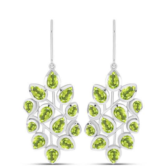 Stříbro 925/1000 - Náušnice s Čchang-pajským Peridotem - Karátové číslo: 8.35. přibližná hmotnost: 9.93 gramů