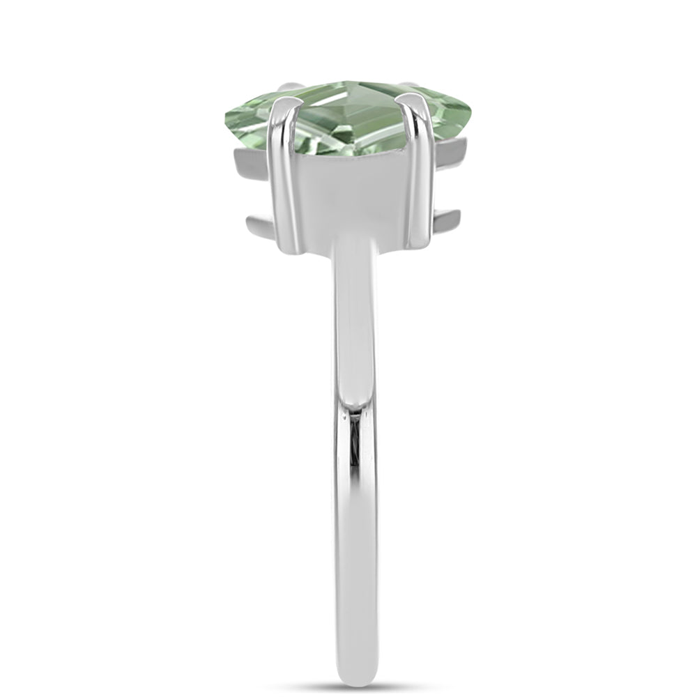 Stříbro 925/1000 - Prsten se Zeleným Ametystem - Karátové číslo: 1.59. přibližná hmotnost: 2.6 gramů