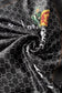 Hedvábná šála-šátek, 90 cm x 180 cm, s ozdobným textem, černá