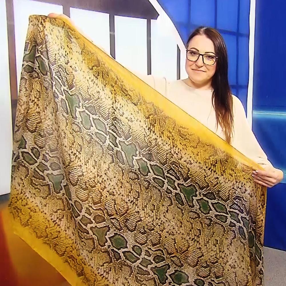 Žlutá Šála-šátek s Hadím vzorem, 90 cm x 190 cm 3 