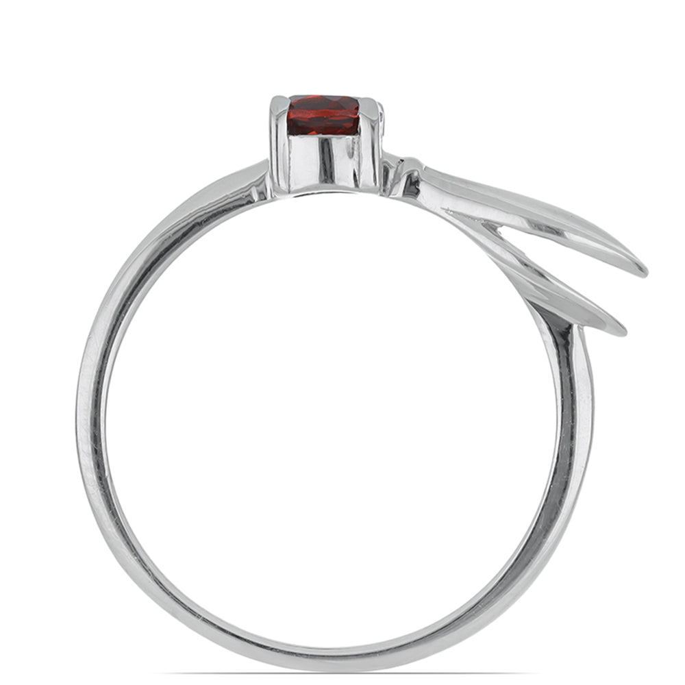 Stříbrný Prsten s Bartonským Granátem